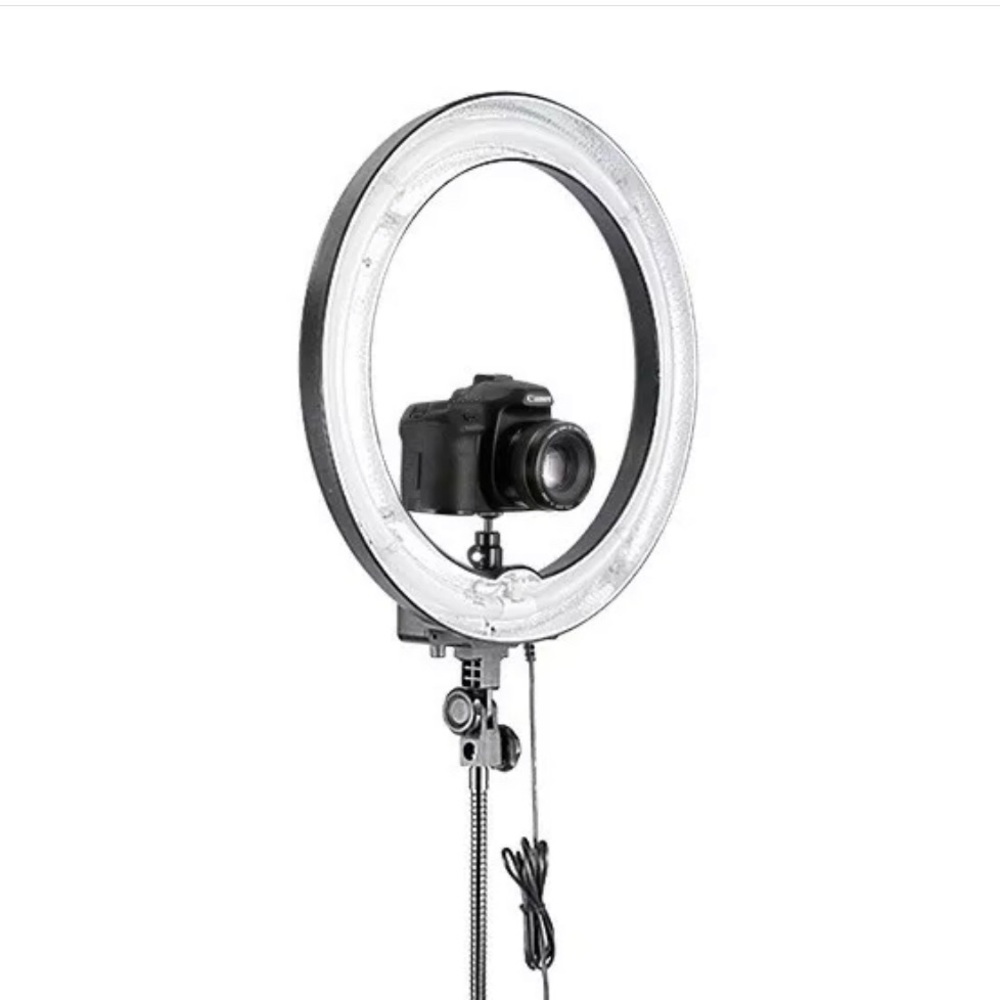 neewer ring light with neewer stand